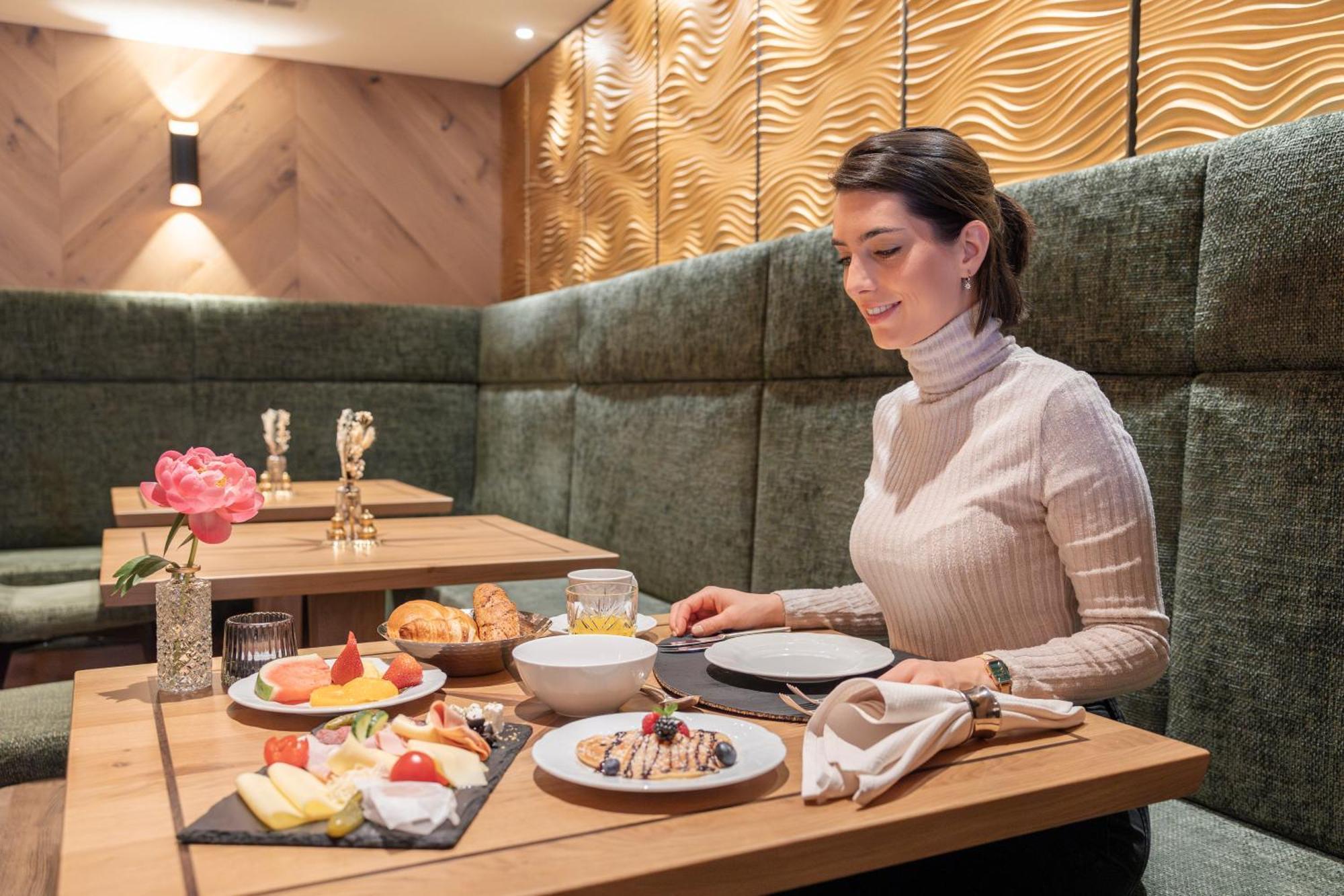 Hotel Sonne Ischgl Kültér fotó